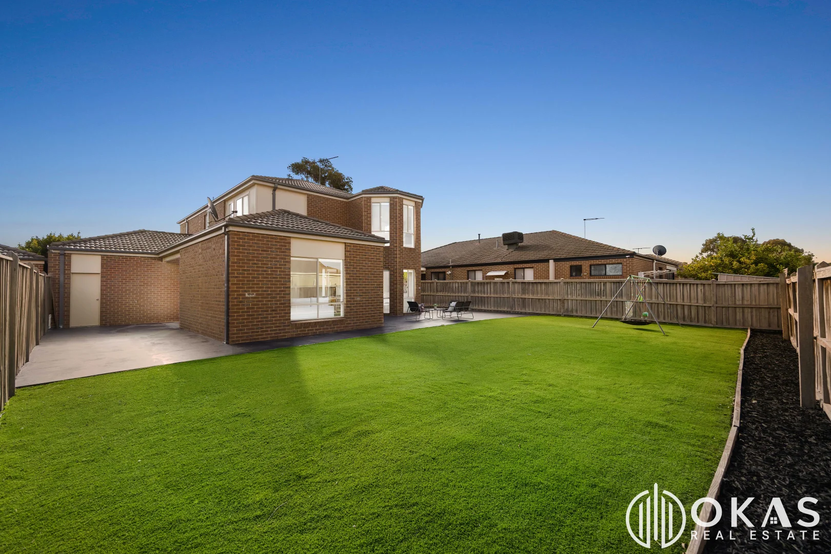 10 Faircroft Place, Tarneit VIC 3029 photo 5