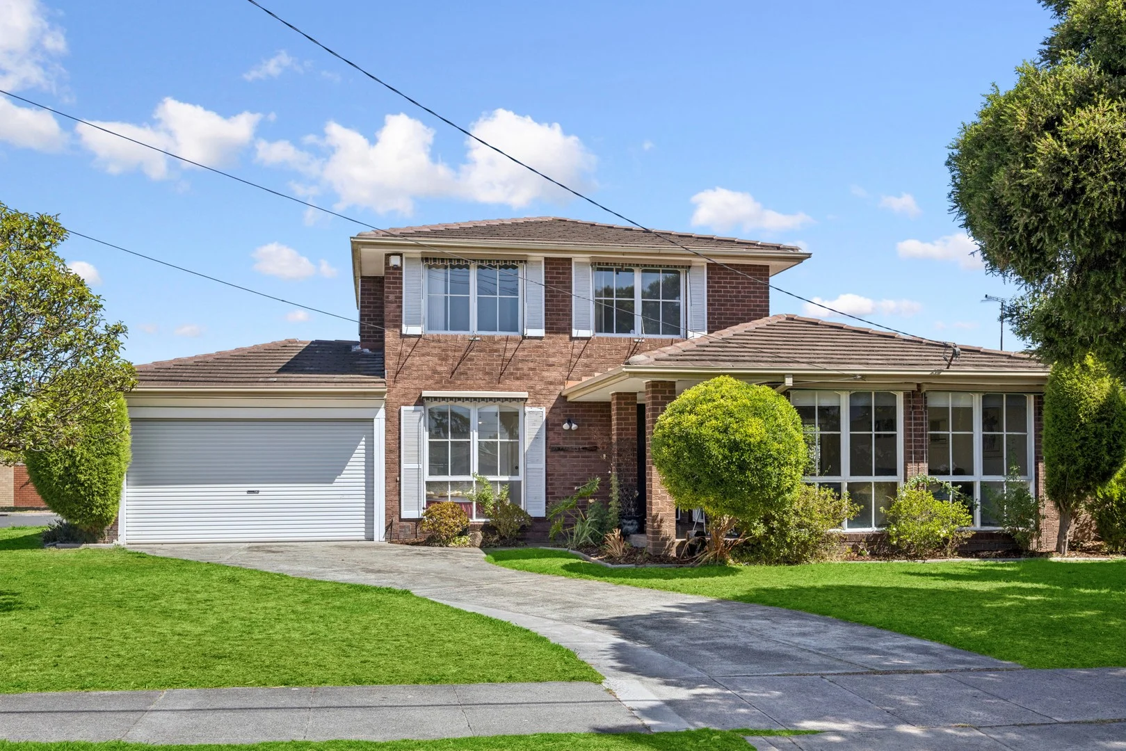 35 Pasadena Crescent, Bentleigh East VIC 3165