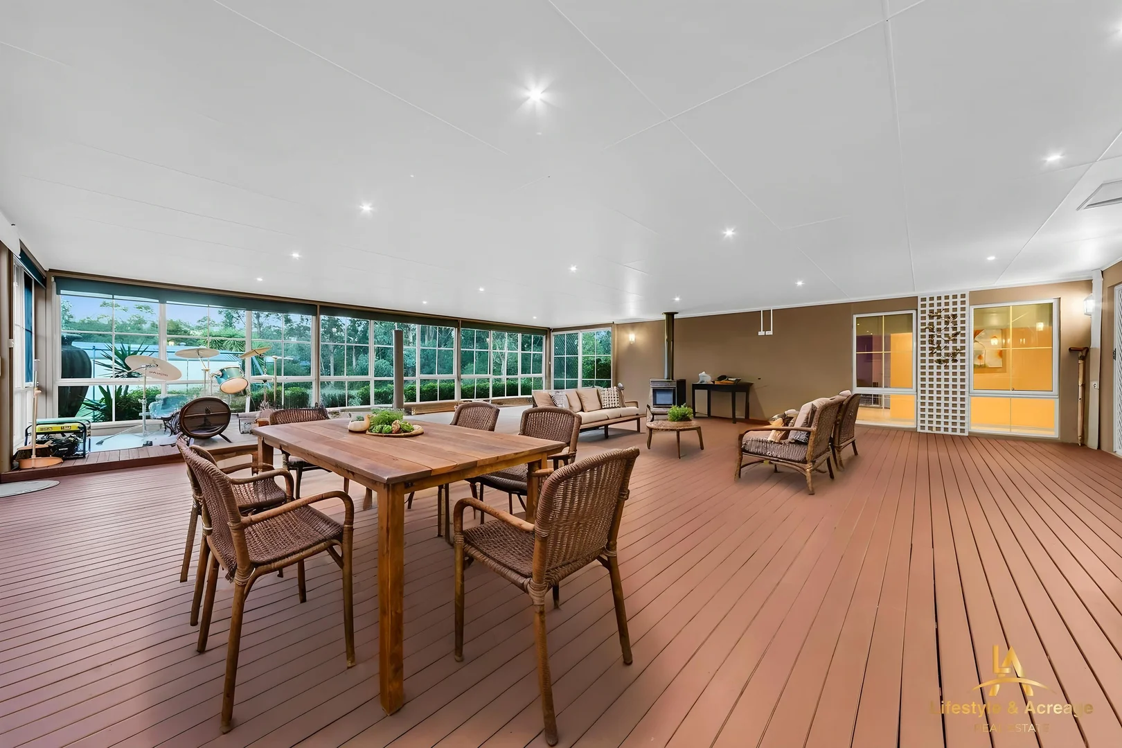 Additional image 21 of 12 NOTTINGHAM COURT, Drouin VIC 3818