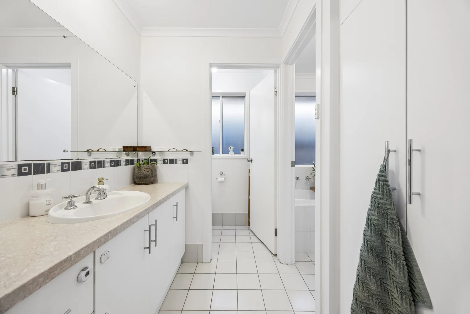 Additional image 16 of 11 Hampshire Drive, Craigmore SA 5114