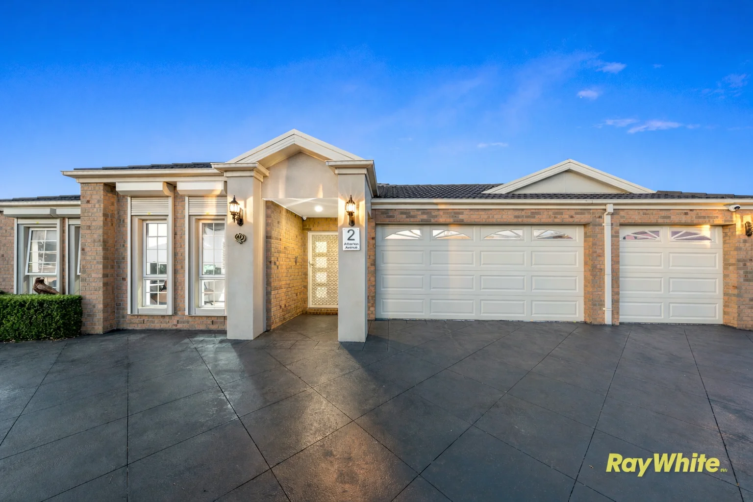 2 Atherton Avenue, Burnside Heights VIC 3023