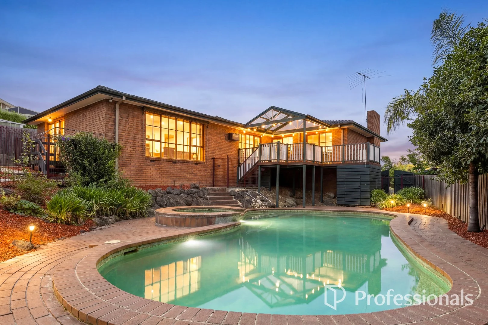 13 Lawsons Court, Templestowe VIC 3106
