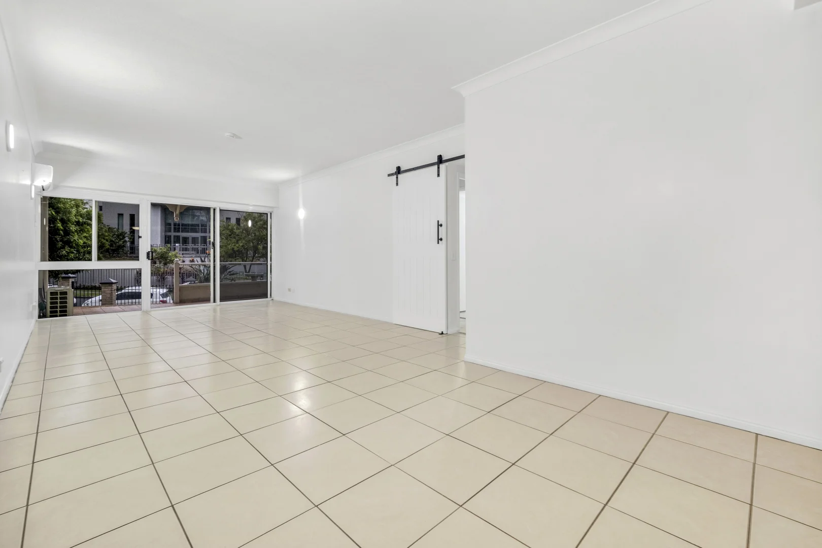 Additional image 4 of 2/236 River Terrace, Kangaroo Point QLD 4169