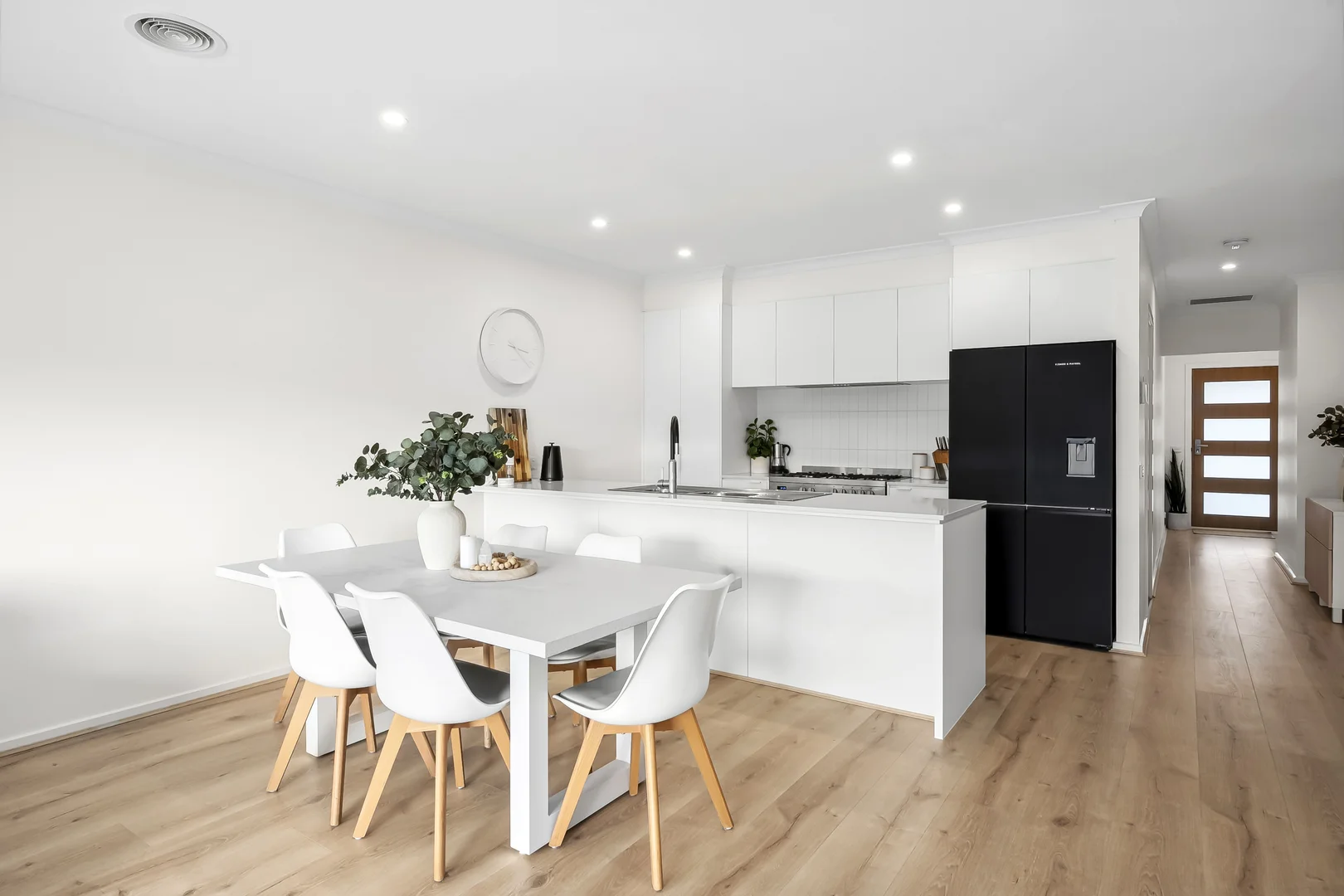 8 Grevillea Drive, Mount Duneed VIC 3217 photo 3