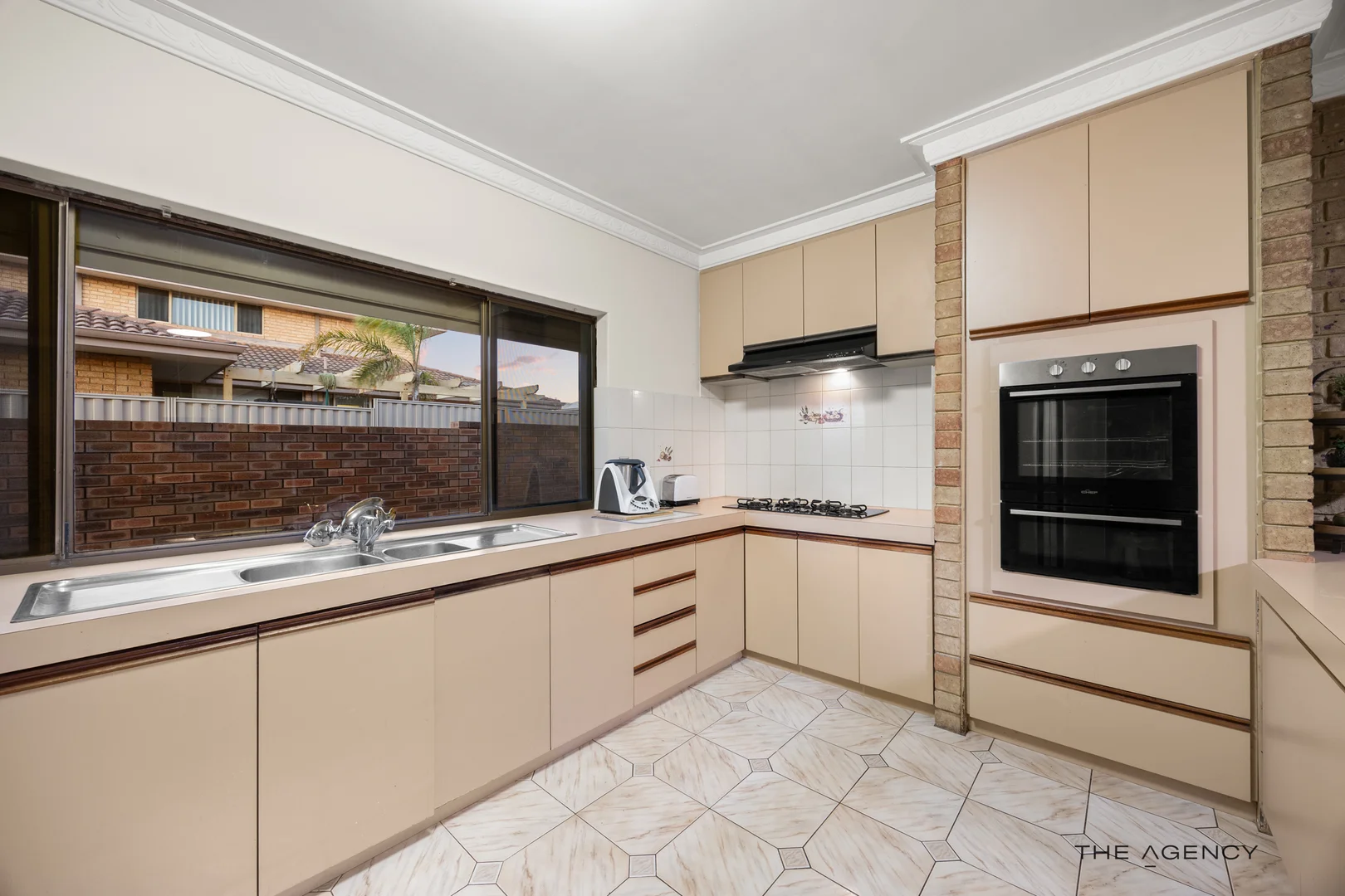 Additional image 11 of 12 Berson Court, Lake Coogee WA 6166