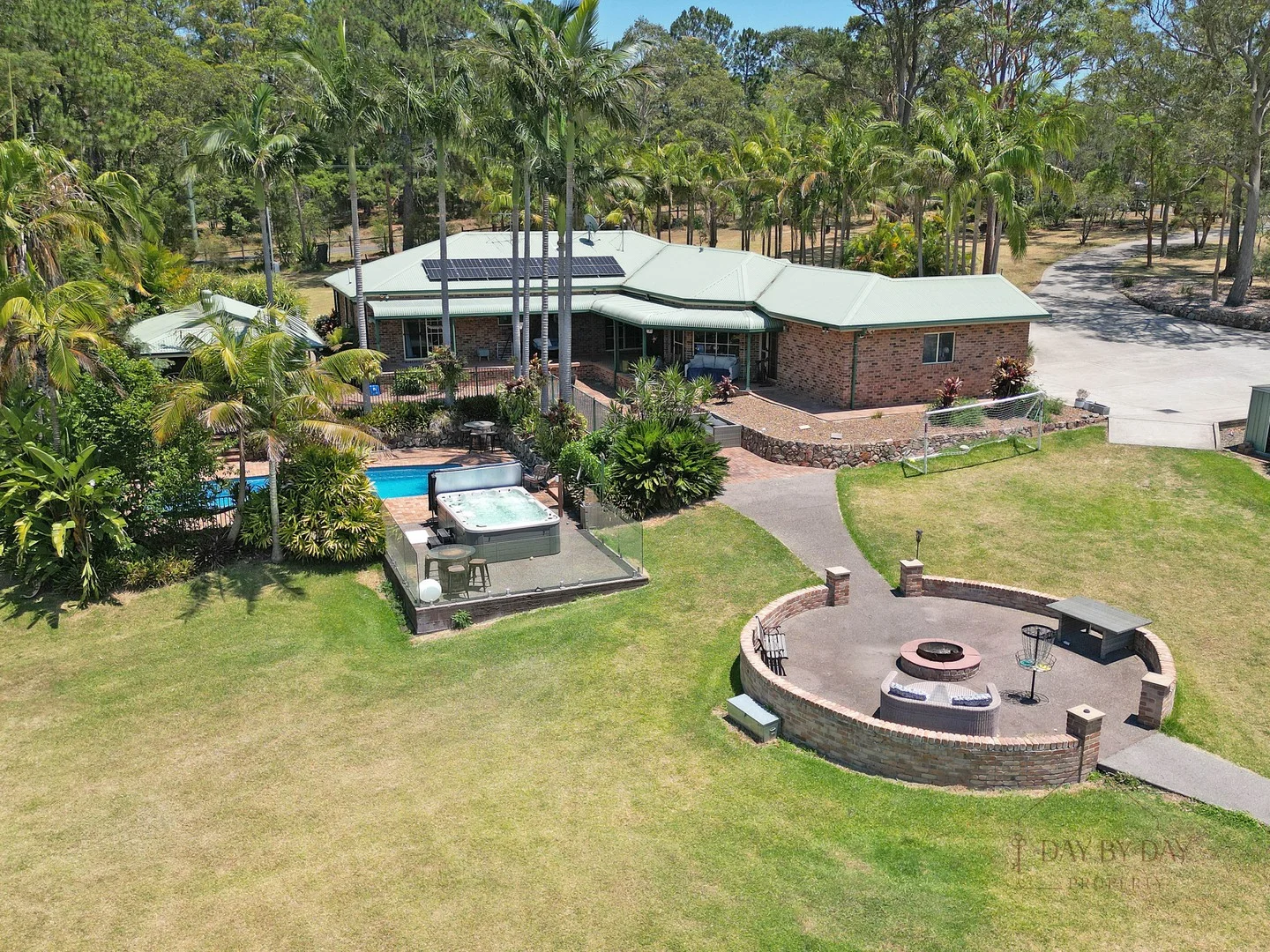 4 School Road, Wakefield NSW 2278