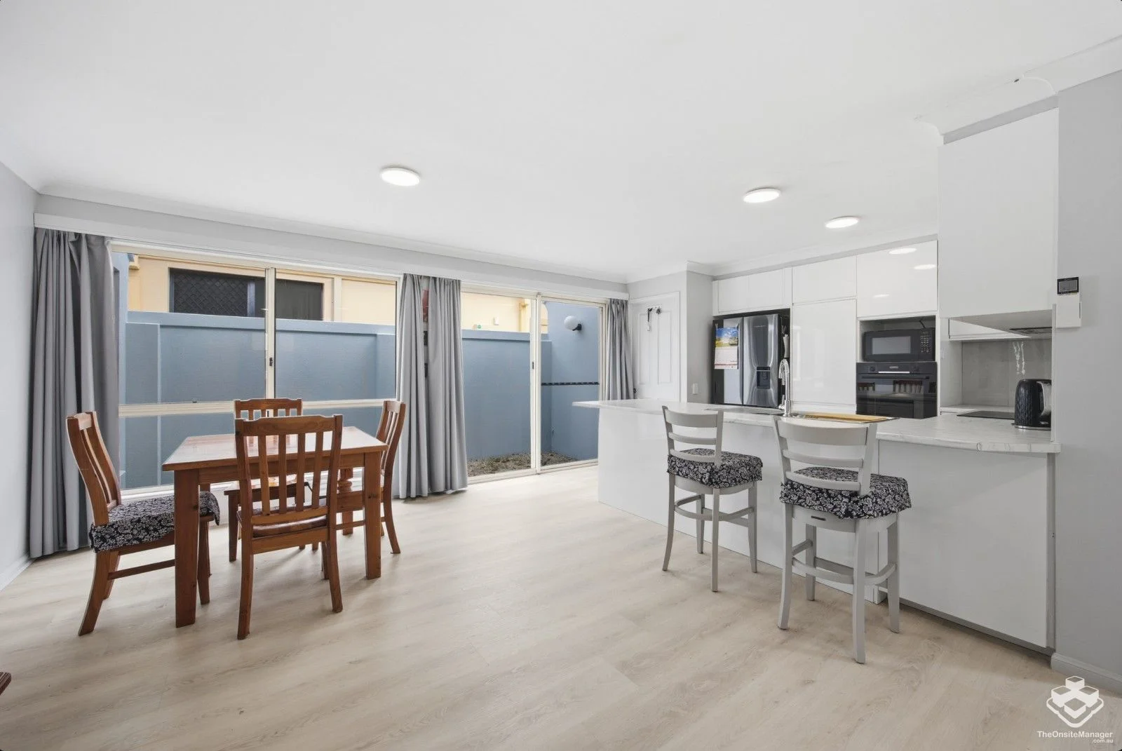 Additional image 3 of ID:21171922/2-4 Langport Parade, Mudgeeraba QLD 4213