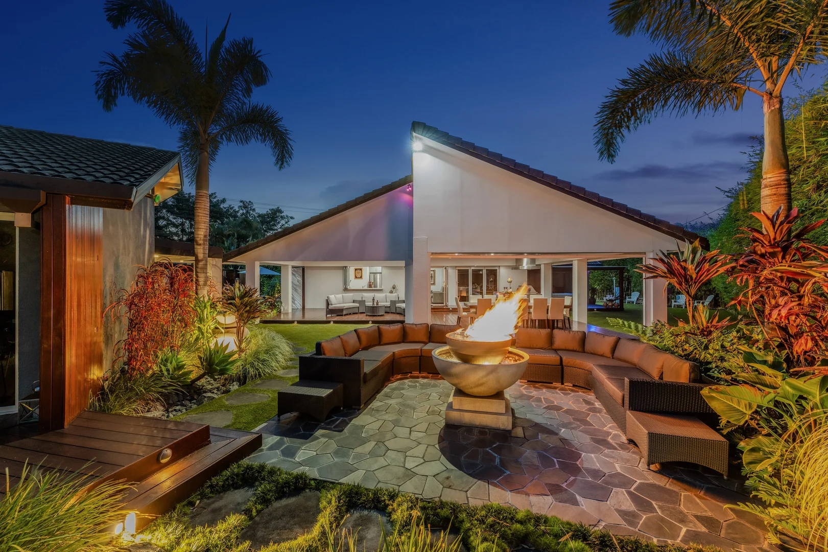Additional image 5 of 728 Nerang Broadbeach Road & 6 Reid Court, Carrara QLD 4211
