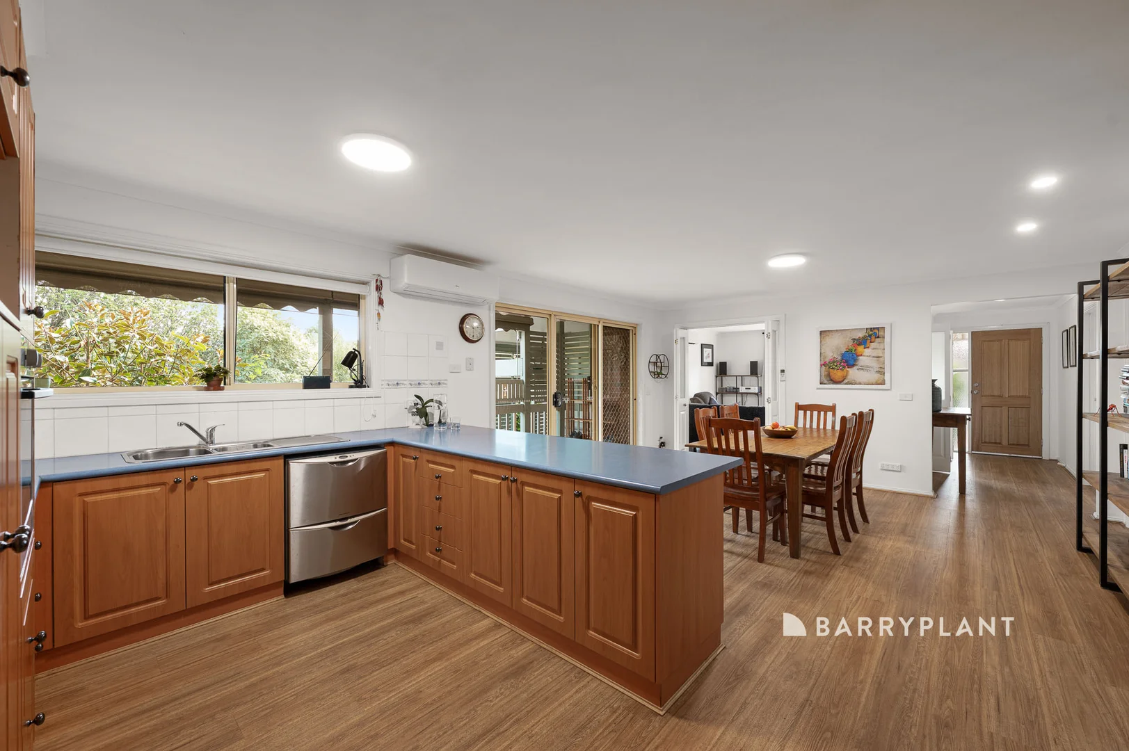 Additional image 11 of 8 Davey Drive, Drouin VIC 3818