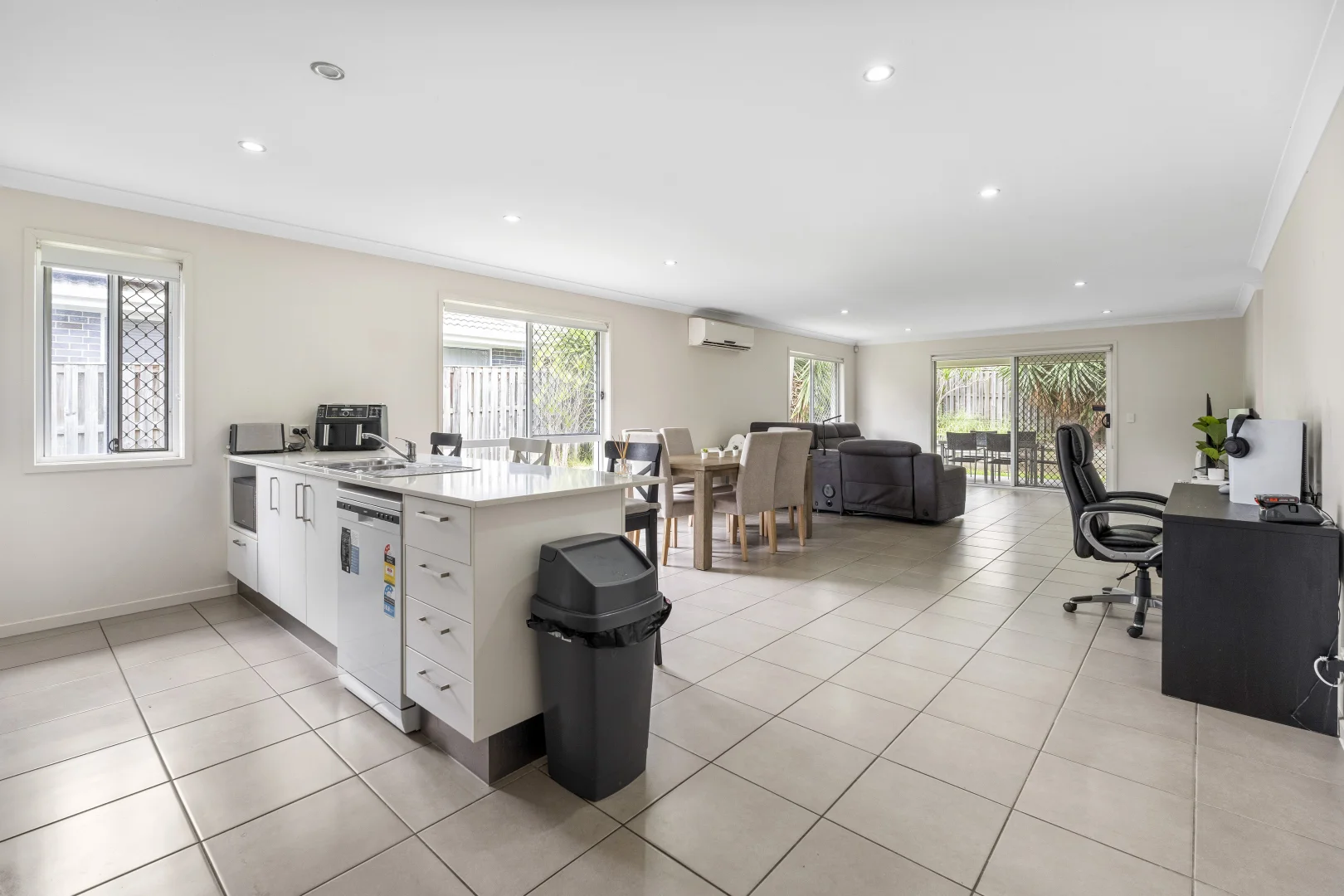 Additional image 5 of 64 Sanctuary Parkway, Waterford QLD 4133