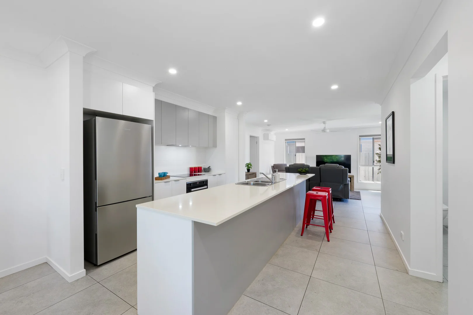 1/52 Village Boulevard, Pimpama QLD 4209 photo 5