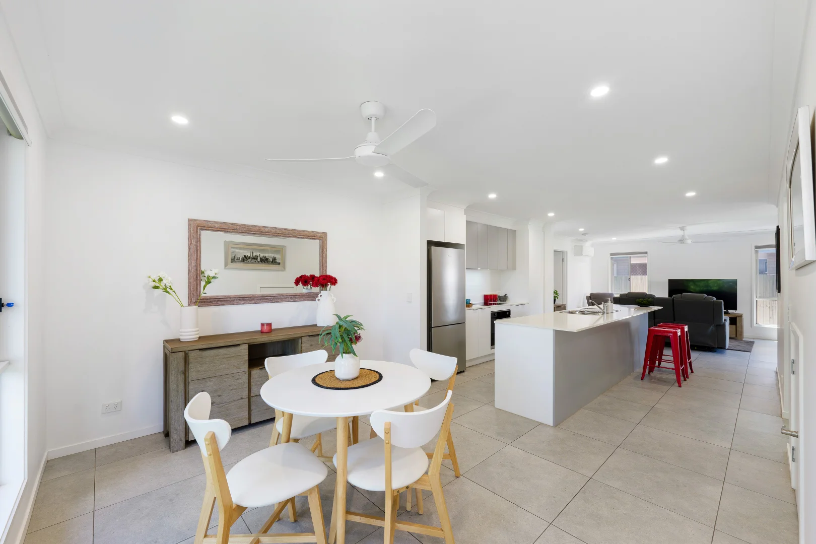 1/52 Village Boulevard, Pimpama QLD 4209 photo 2