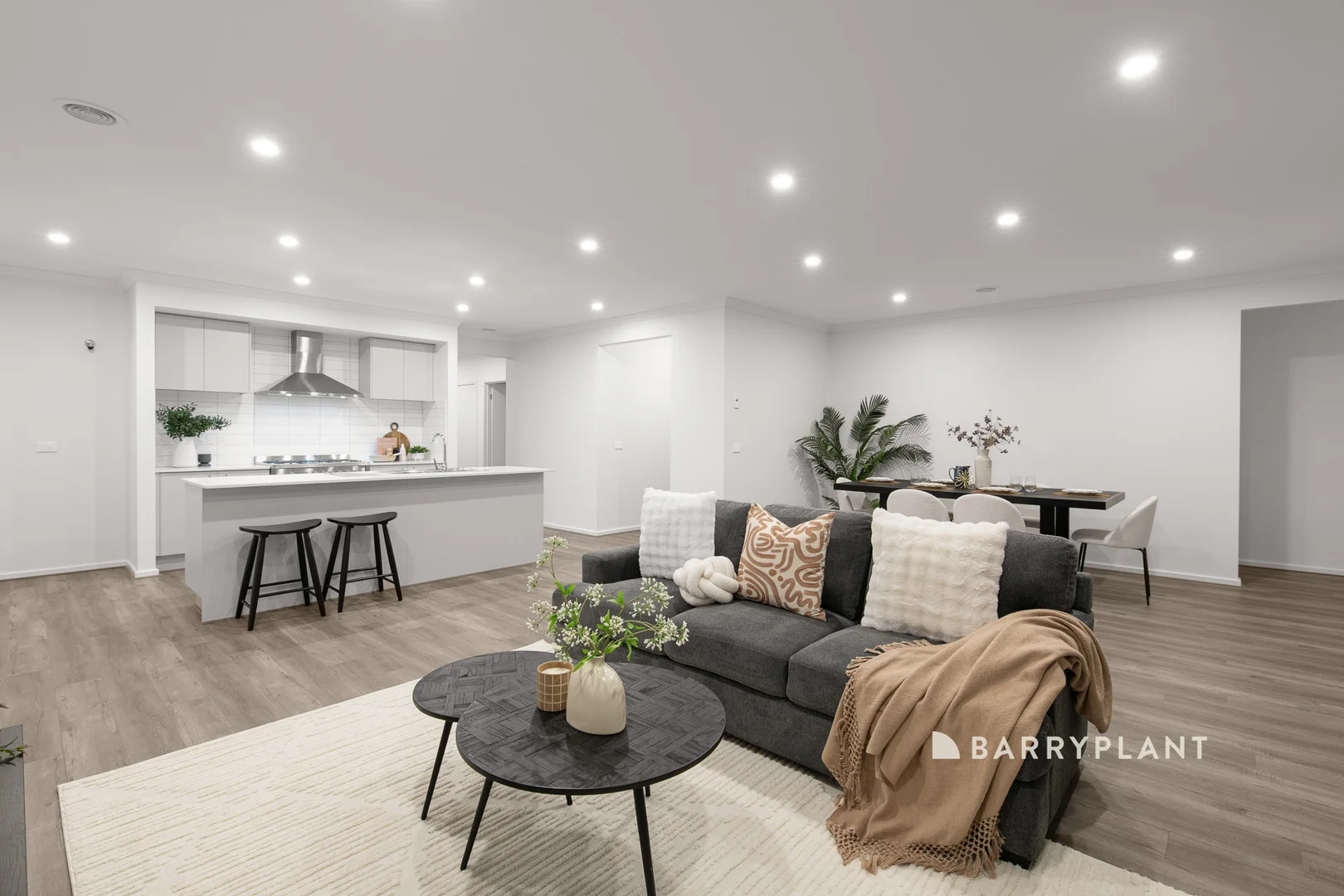 Additional image 6 of 72A Weebar Road, Drouin VIC 3818