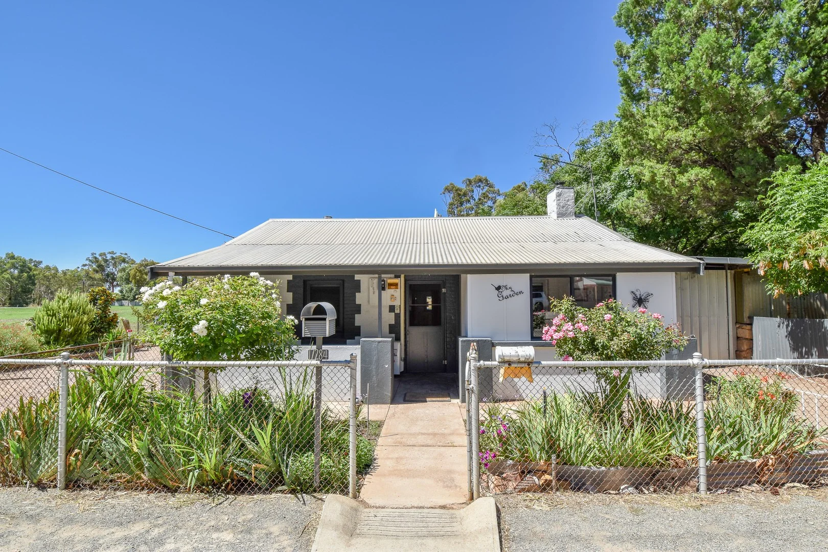 17284 Horrocks Highway, Laura SA 5480