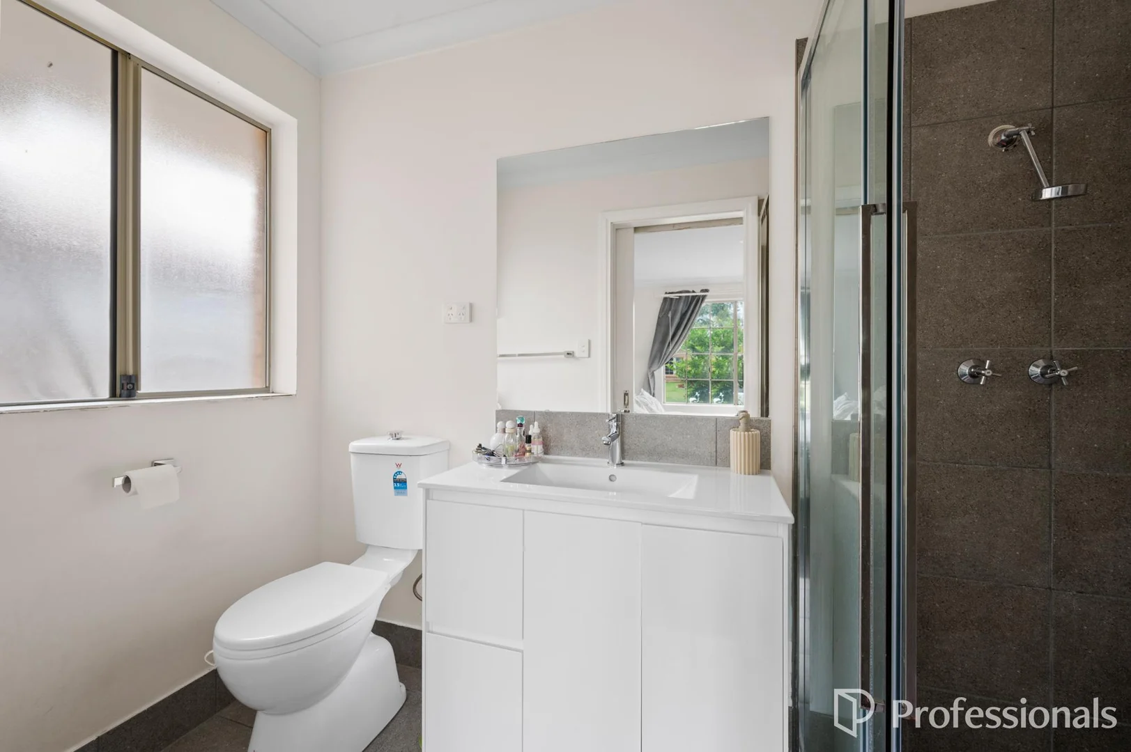 Additional image 7 of 10B Riverina Way, Hannans WA 6430