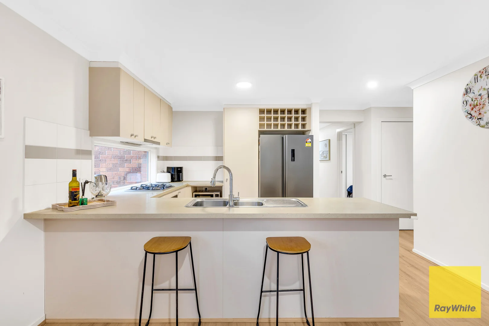 105 Isabella Way, Tarneit VIC 3029 photo 4