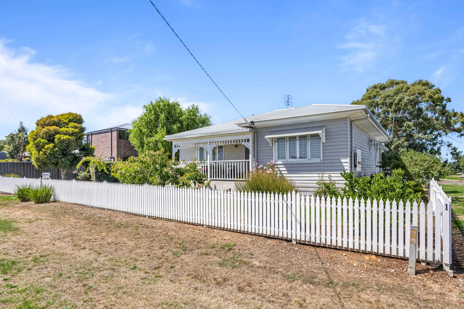 Additional image 28 of 1 Broomfield Road, Creswick VIC 3363