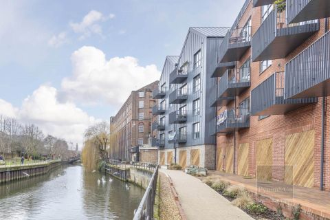 St James Quay, Norwich NR3, New home