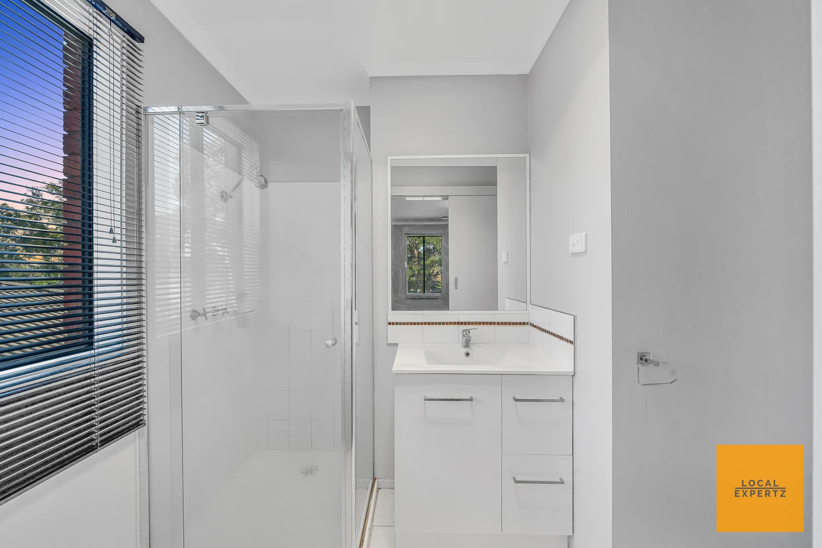 Additional image 9 of 1/74 Dundee Way, Sydenham VIC 3037