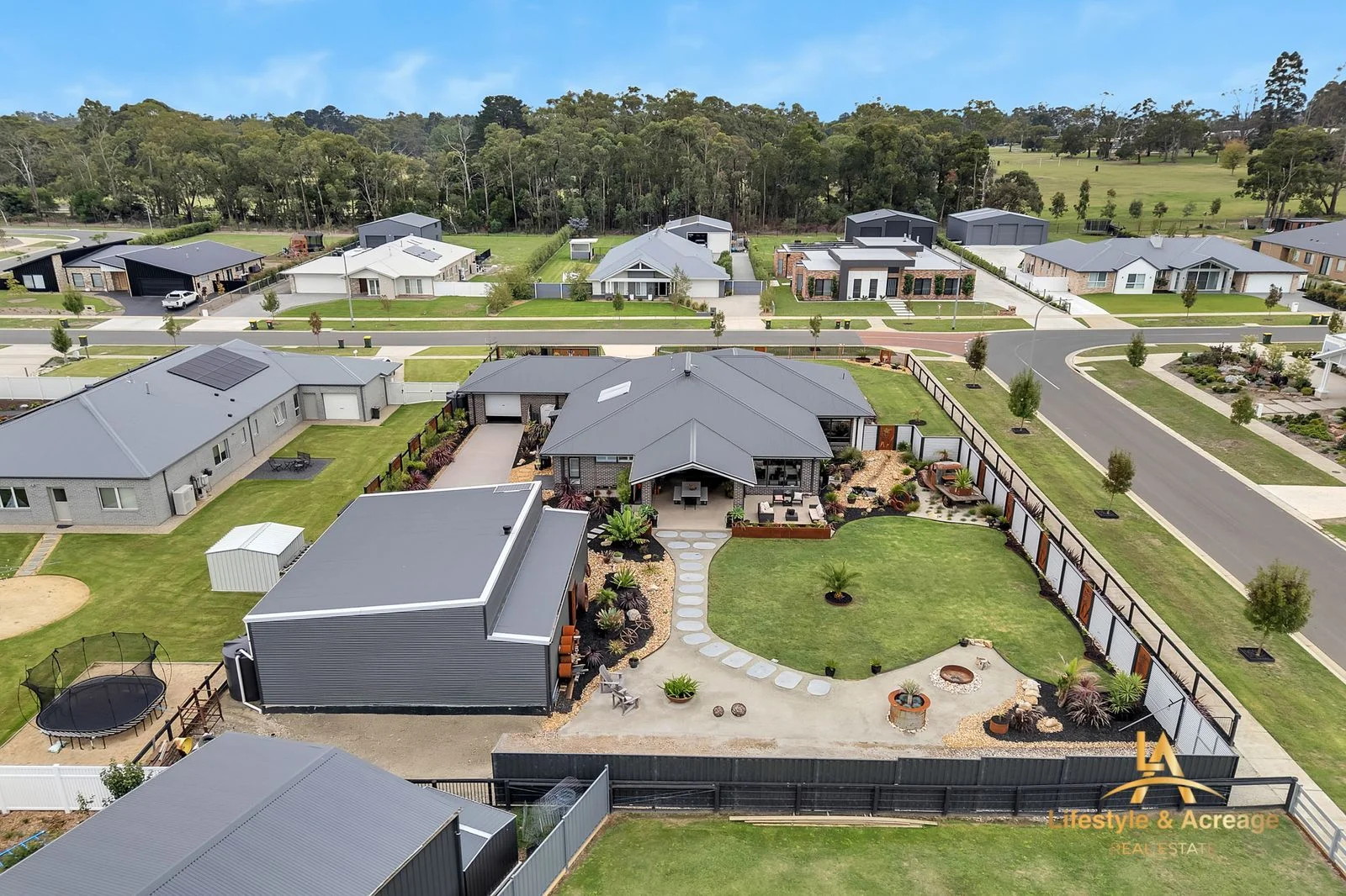 Additional image 33 of 30 OAKMONT DRIVE, Drouin VIC 3818
