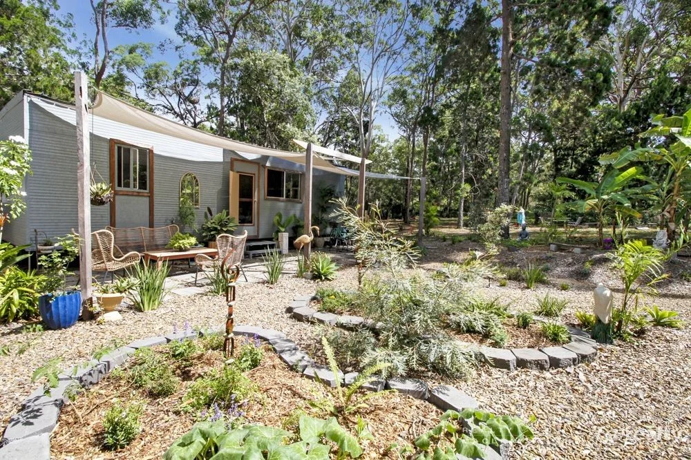 Additional image 34 of 9-17 Cabriolet Crescent, Macleay Island QLD 4184