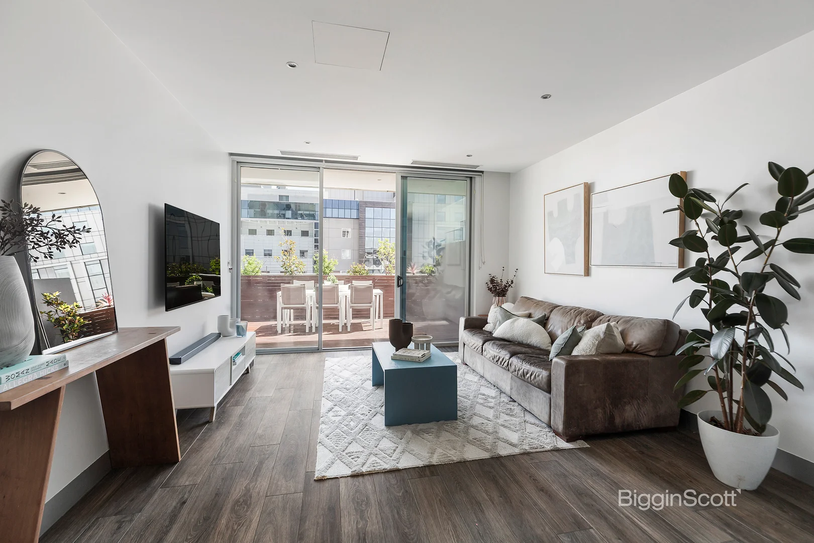 Additional image 2 of 301/185 Lennox Street, Richmond VIC 3121