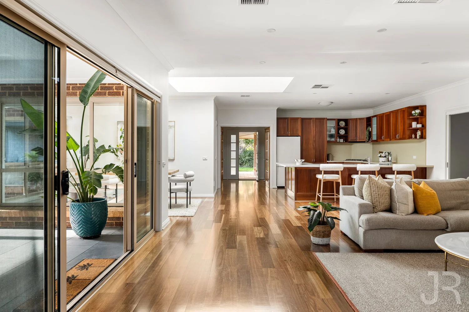 Additional image 12 of 6 Holm Park Road, Beaconsfield VIC 3807