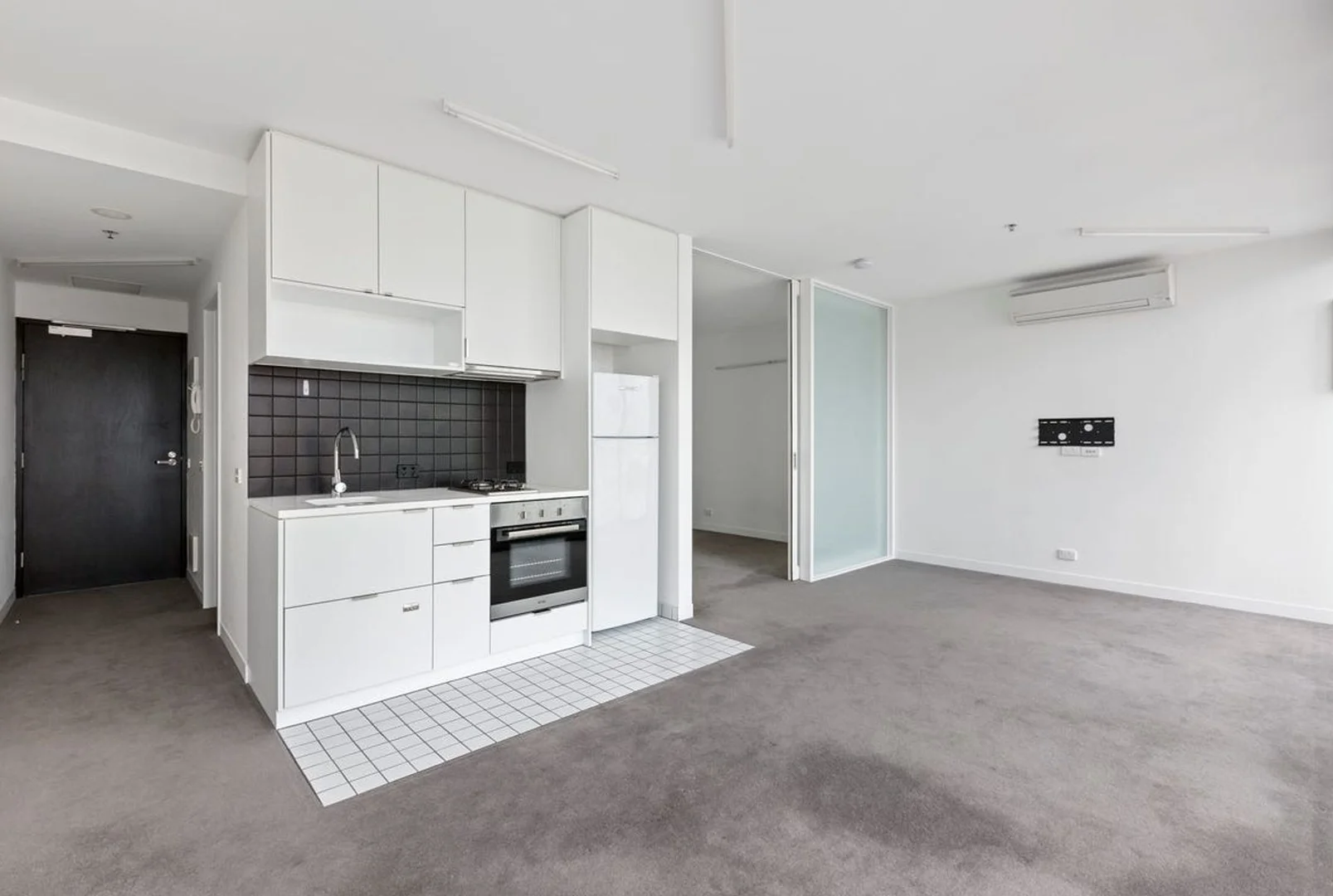 Additional image 5 of 1303/31 Abeckett Street, Melbourne VIC 3000