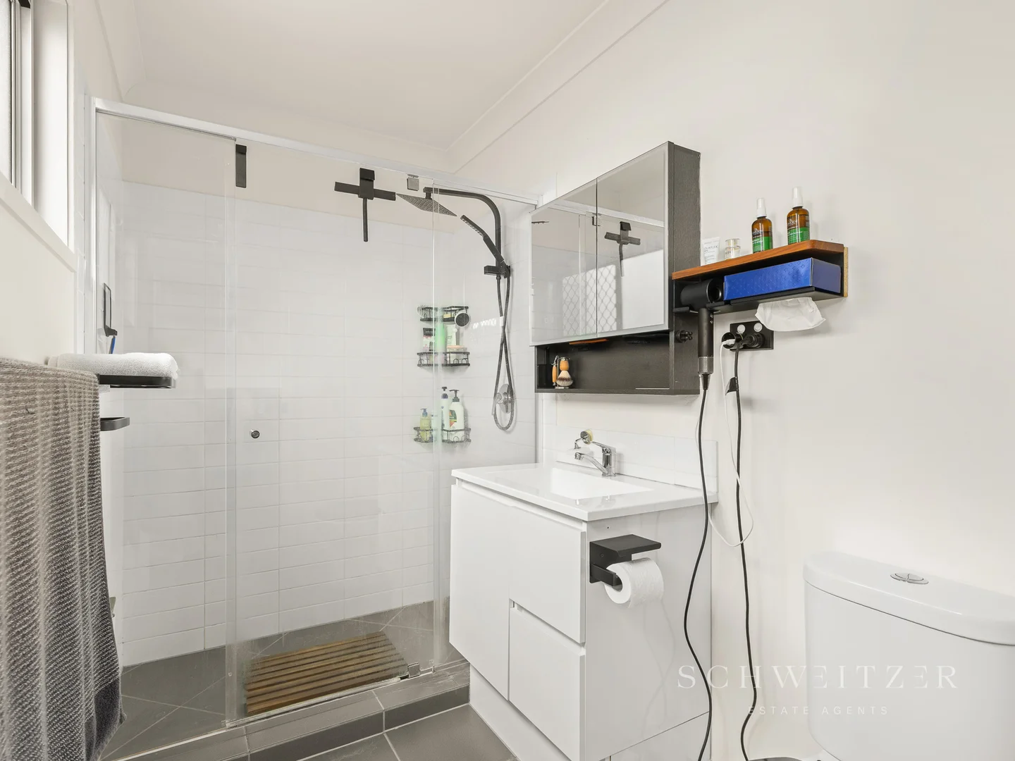 Additional image 11 of 3/16 Macquarie Street, Booval QLD 4304