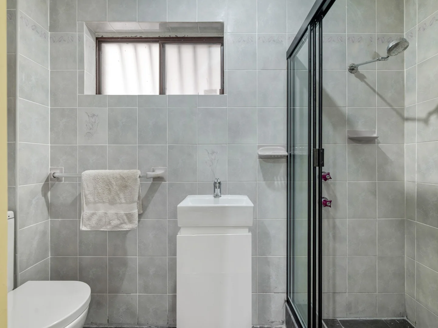 Additional image 7 of 19 Jarrah Avenue, Bradbury NSW 2560