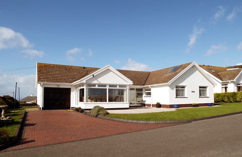 Carabella, Rhossili, Gower, Swansea SA3 1Pl