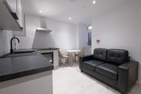 St. Albans Road, Swansea SA2