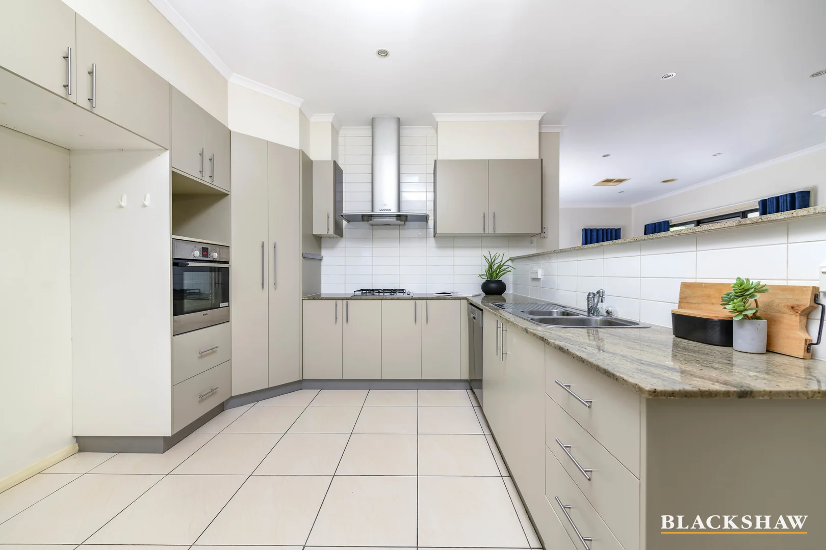 Additional image 3 of 1/12 Redwater Place, Amaroo ACT 2914