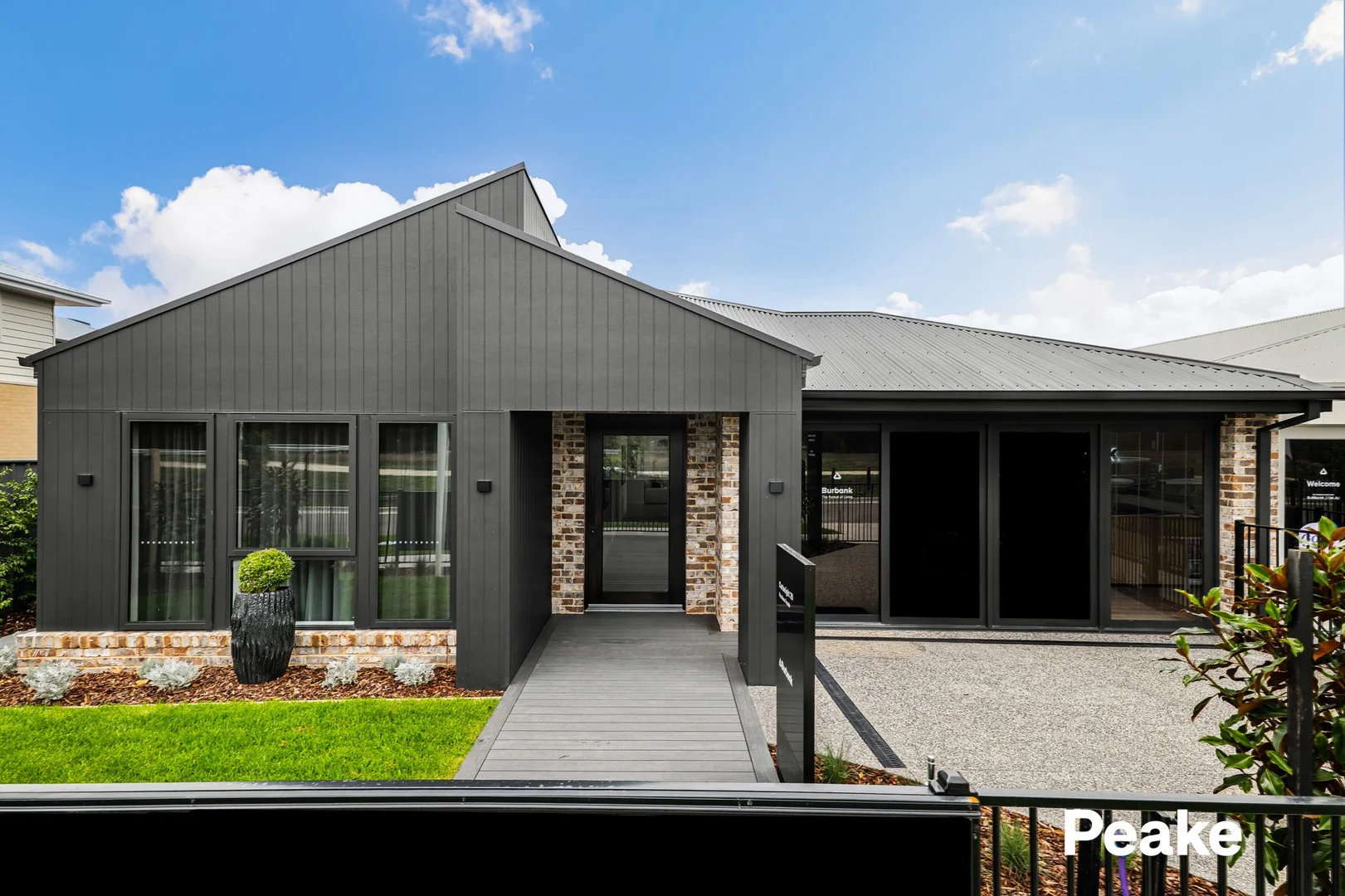 11 Xenica Street, Nar Nar Goon VIC 3812
