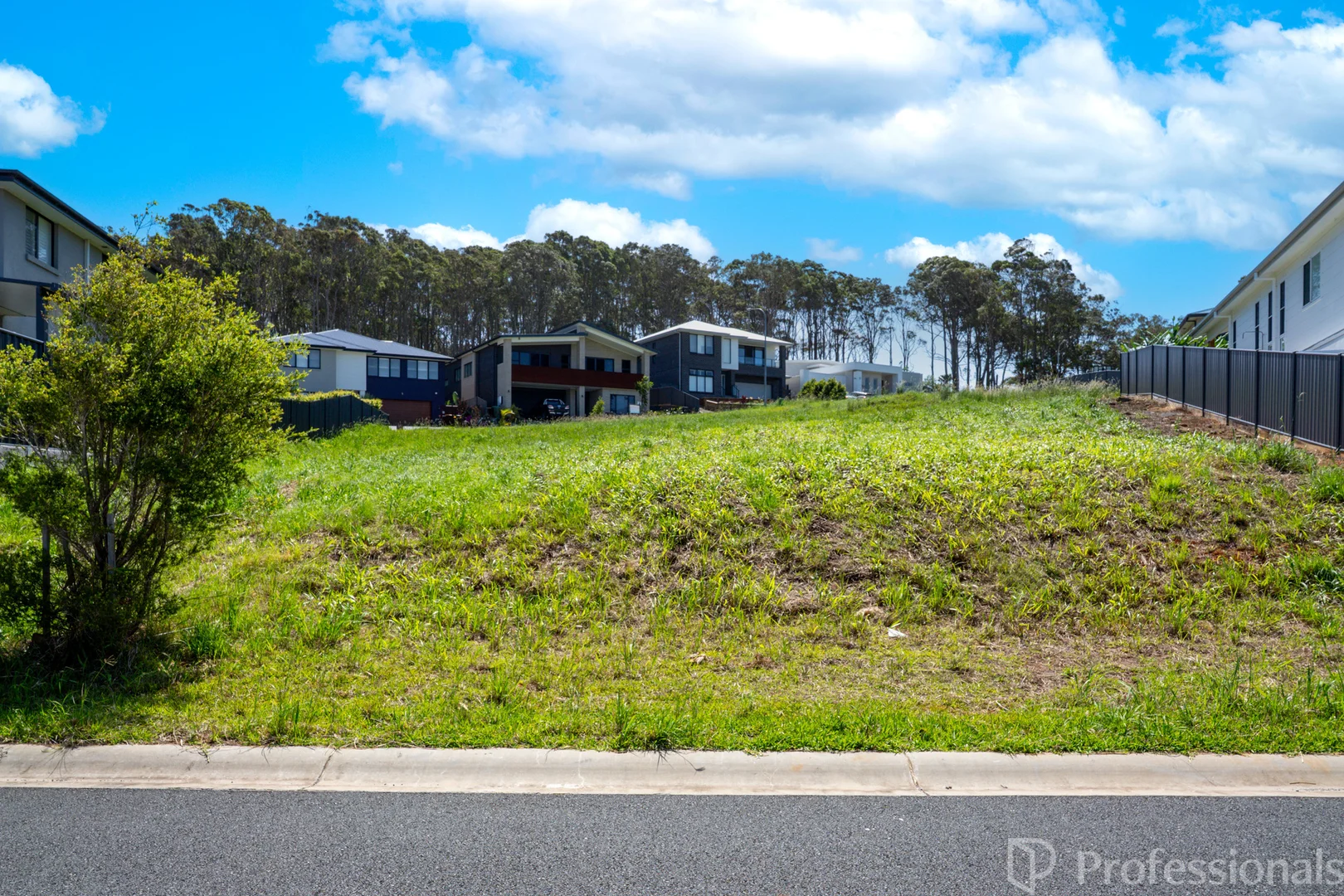 Additional image 5 of 6 Lovedale Way, Forster NSW 2428