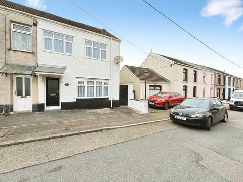 Gurnos Road, Gowerton, Swansea, West Glamorgan SA4
