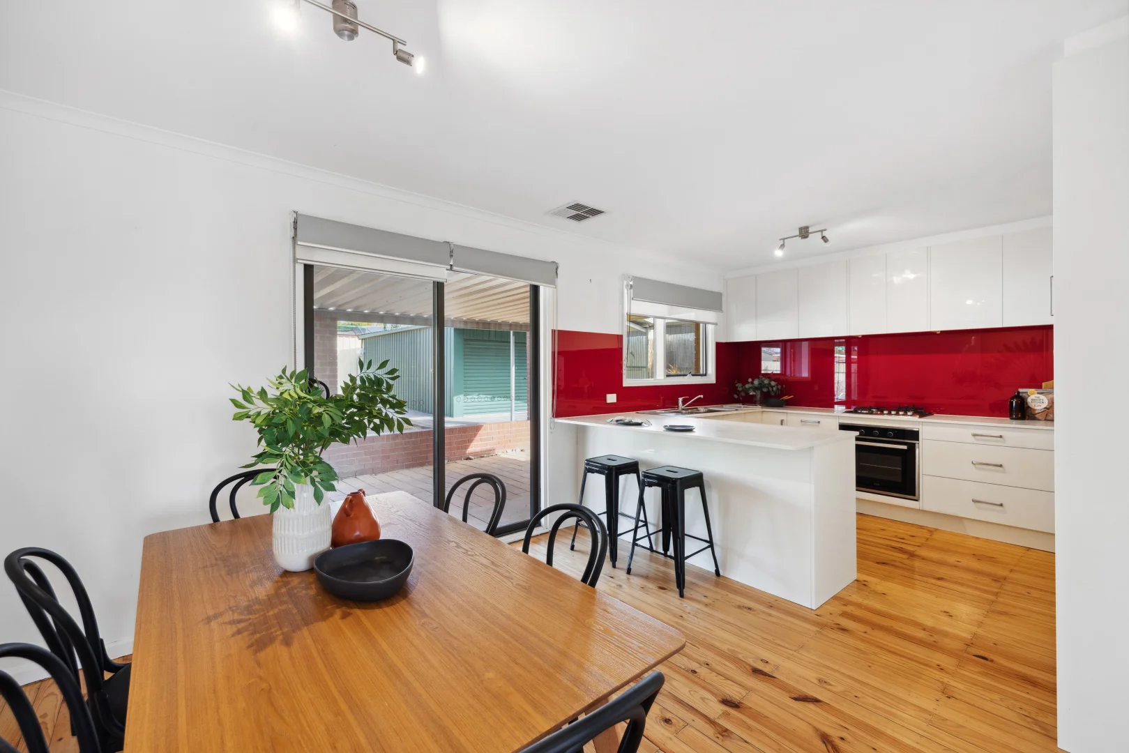 Additional image 3 of 10 Kantalpa Grove, Morphett Vale SA 5162