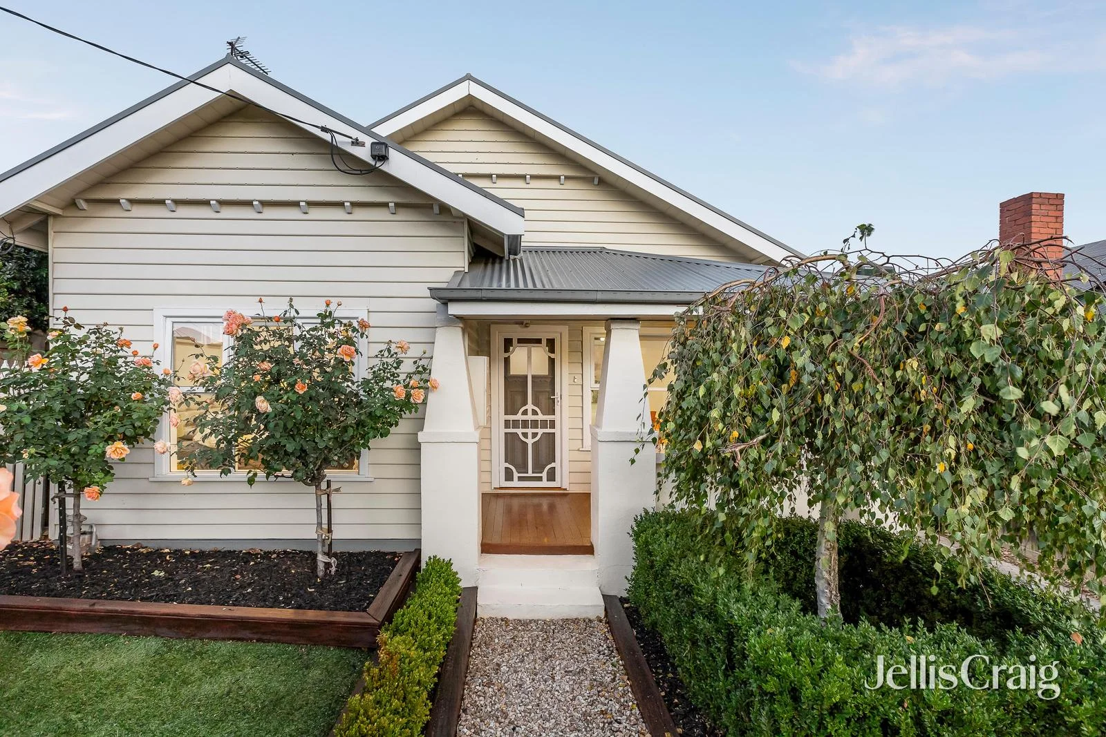 52 Carrington Street, Pascoe Vale South VIC 3044
