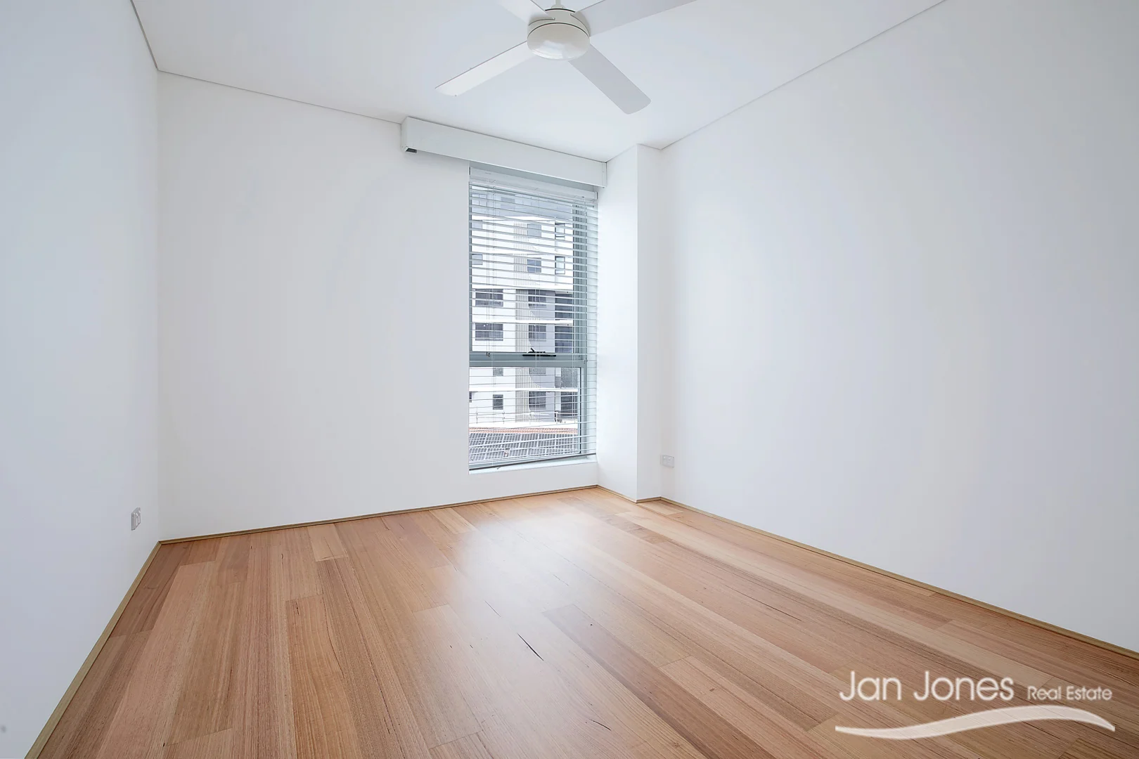 Additional image 16 of 44/17-23 Marine Parade, Redcliffe QLD 4020