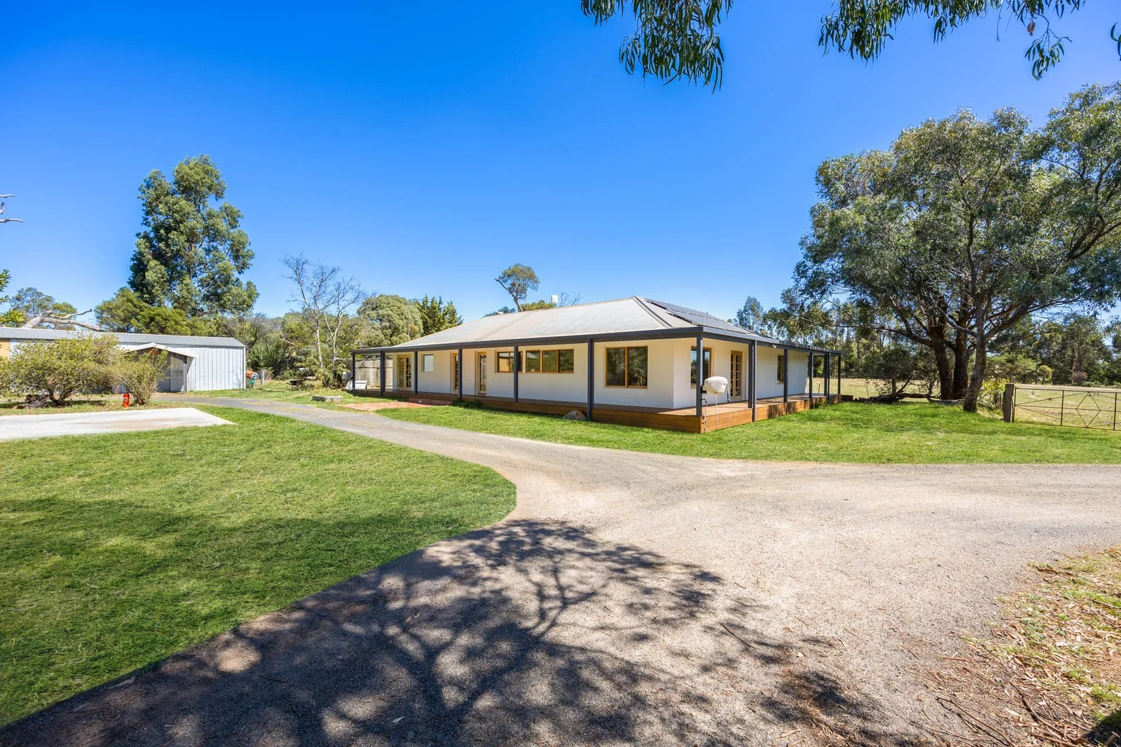 718 Lauriston Road, Kyneton VIC 3444