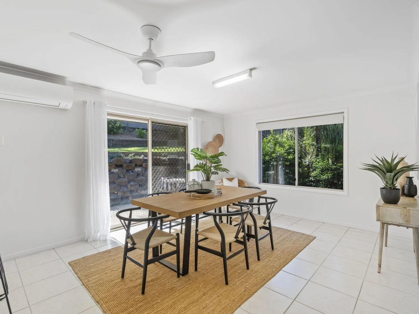 Additional image 3 of 19 White Cap Close, Pacific Pines QLD 4211