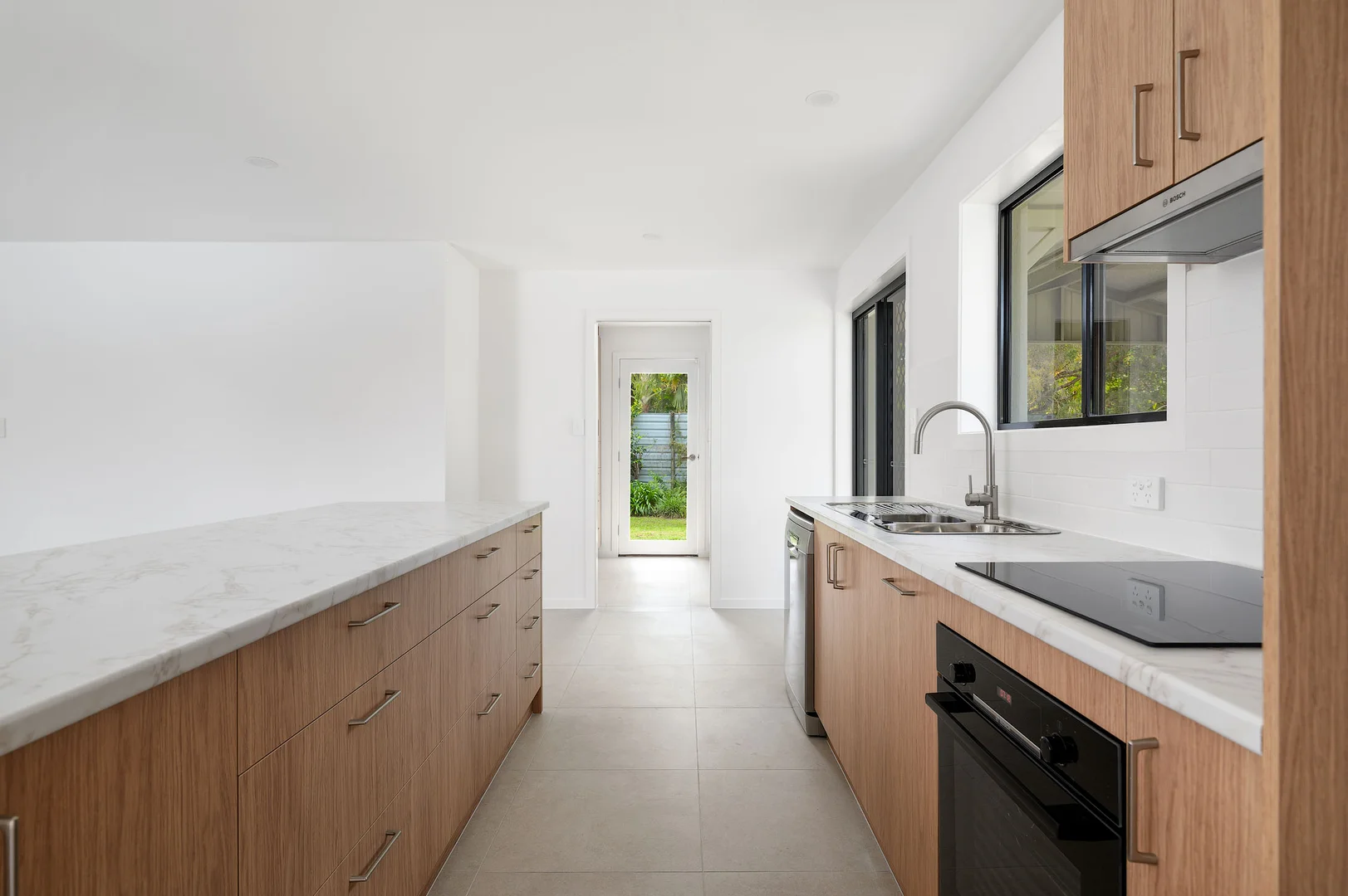 Additional image 3 of 10 Atlantis Ave, Cooloola Cove QLD 4580