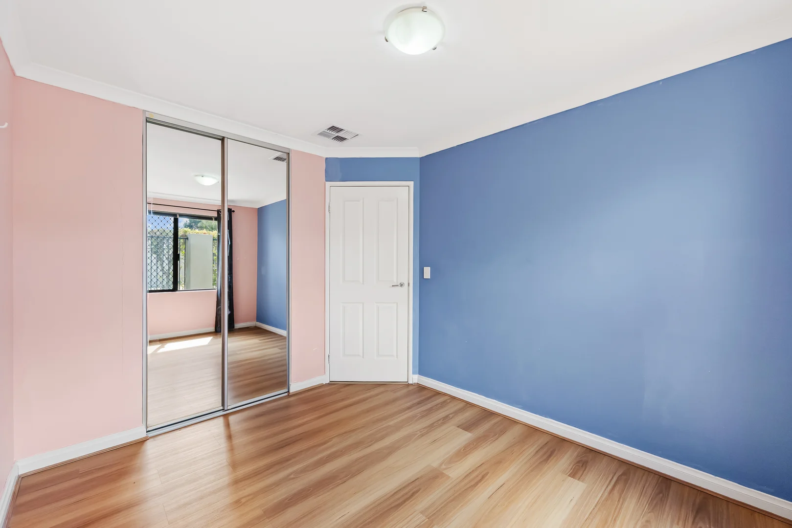 Additional image 17 of 49 Orpington Street, Cloverdale WA 6105
