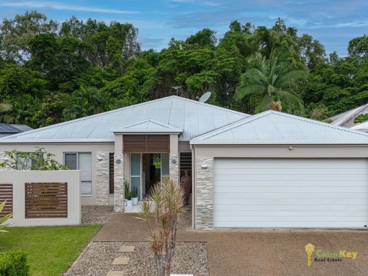 23 Aurelia Road, Palm Cove QLD 4879