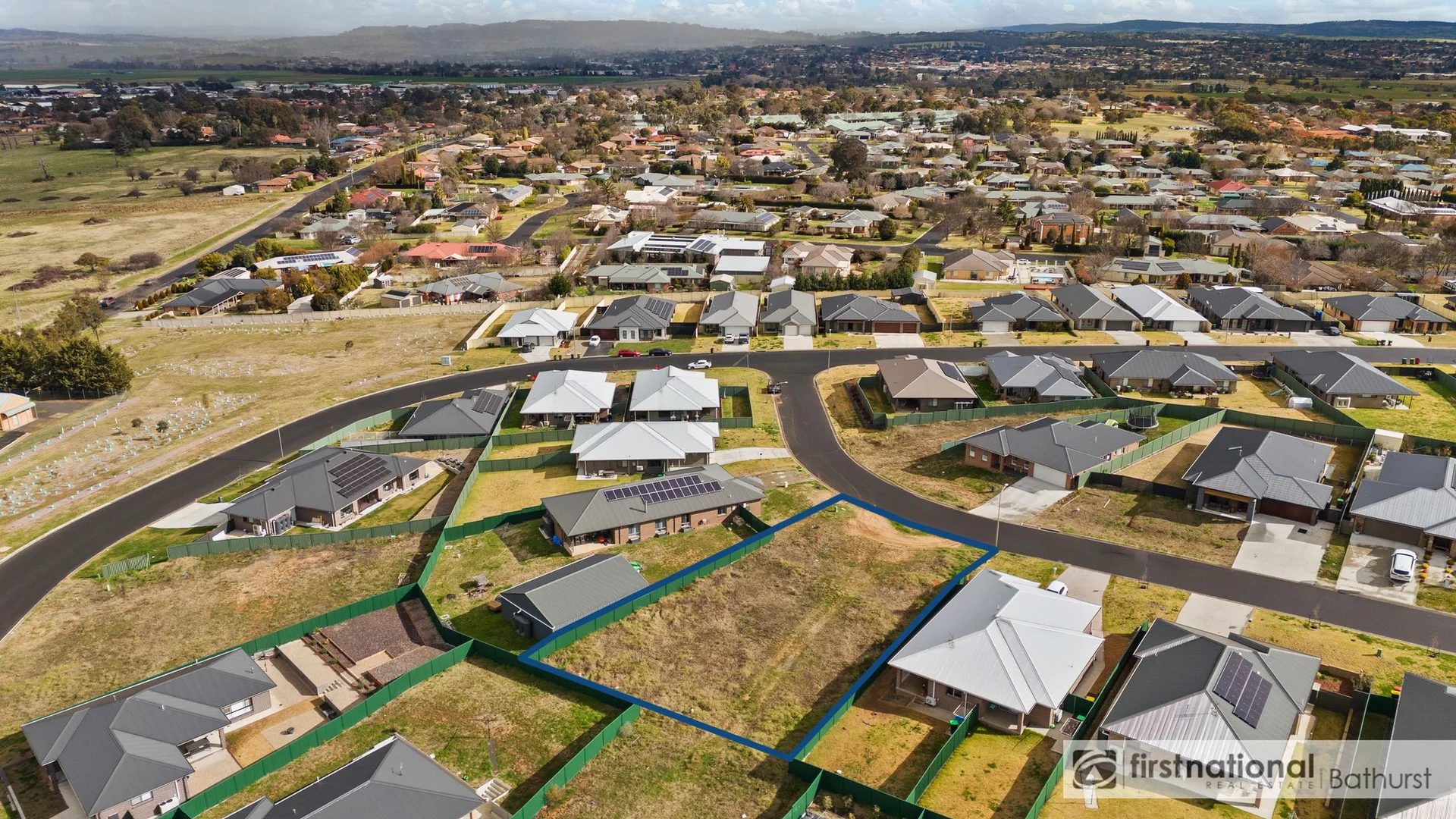 8 Wallace Way, Kelso NSW 2795 photo 3