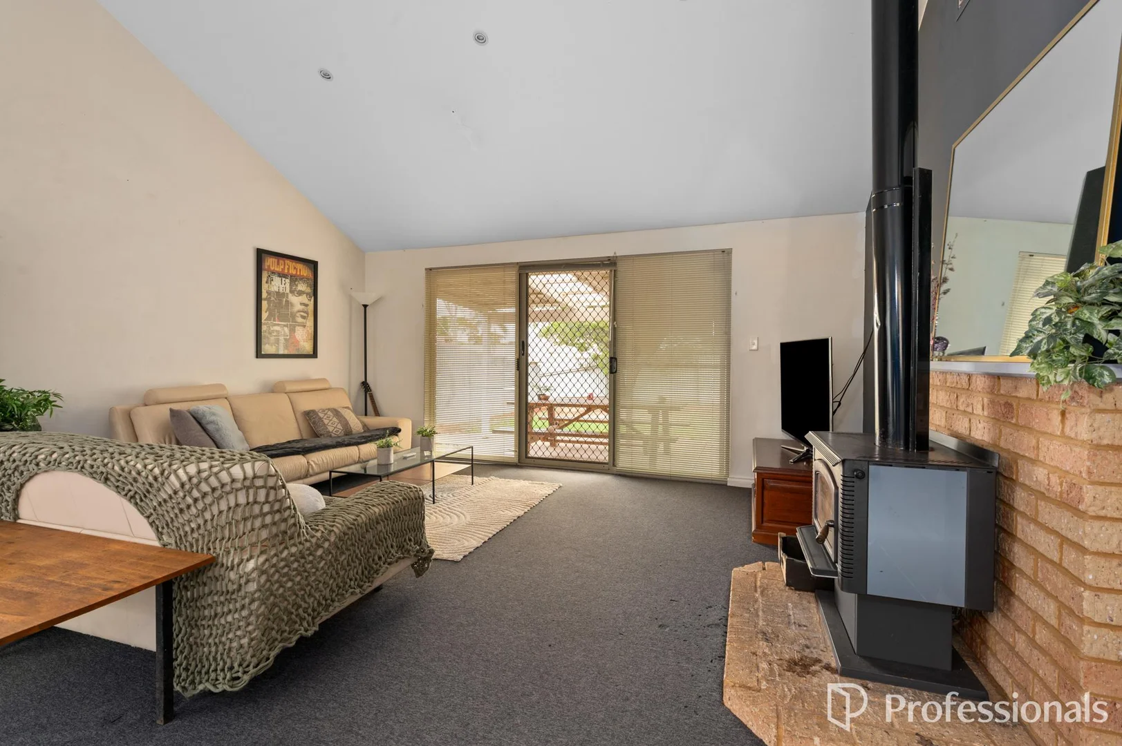 Additional image 3 of 10B Riverina Way, Hannans WA 6430