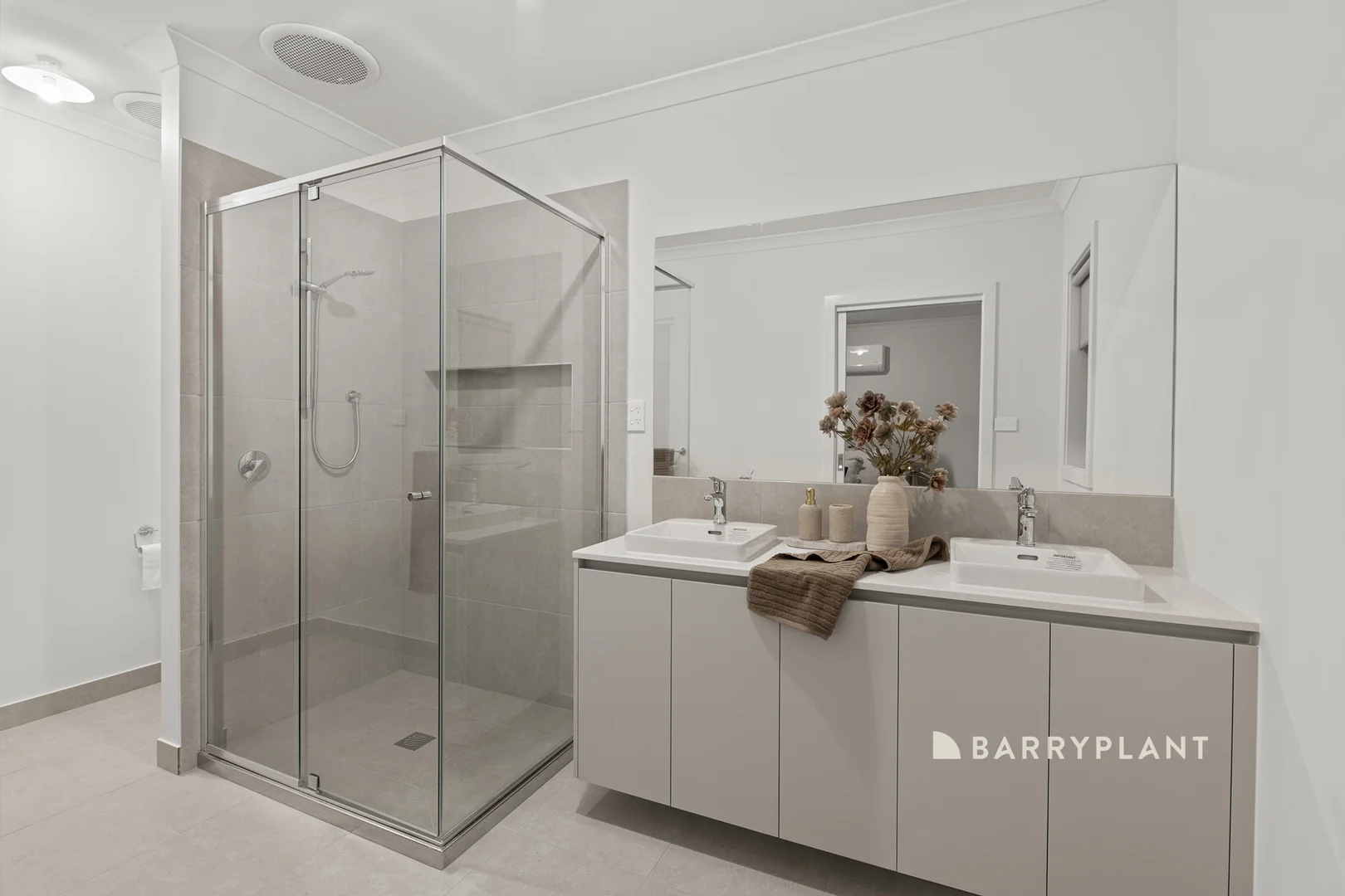 Additional image 14 of 72A Weebar Road, Drouin VIC 3818
