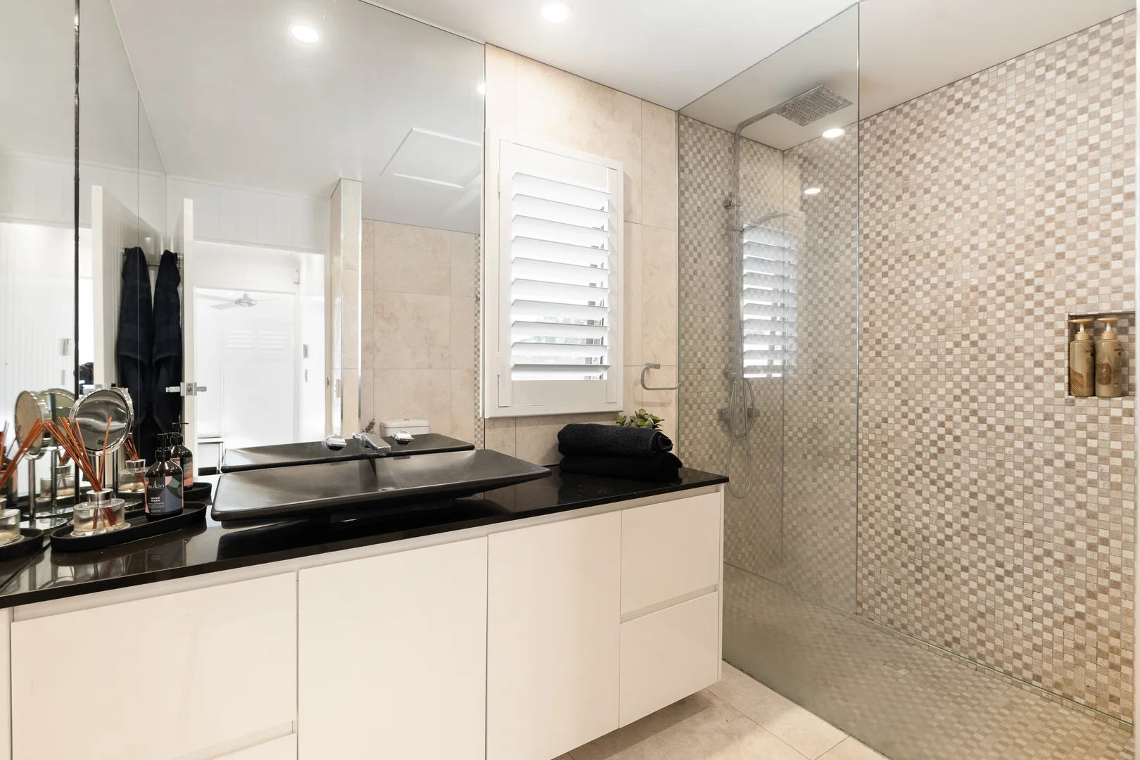 Additional image 22 of 20 Bermuda Street, Broadbeach Waters QLD 4218