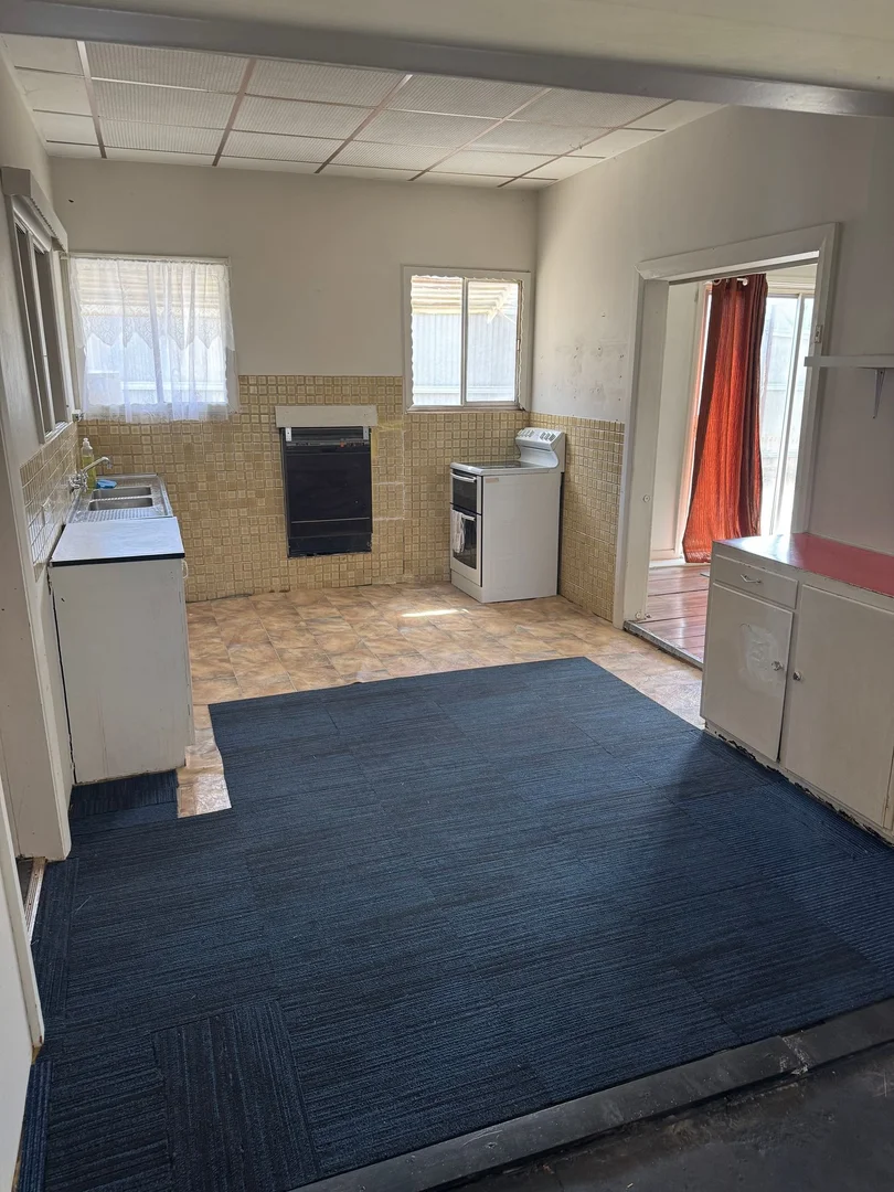 Additional image 8 of 104 -106 Beryl St, Broken Hill NSW 2880