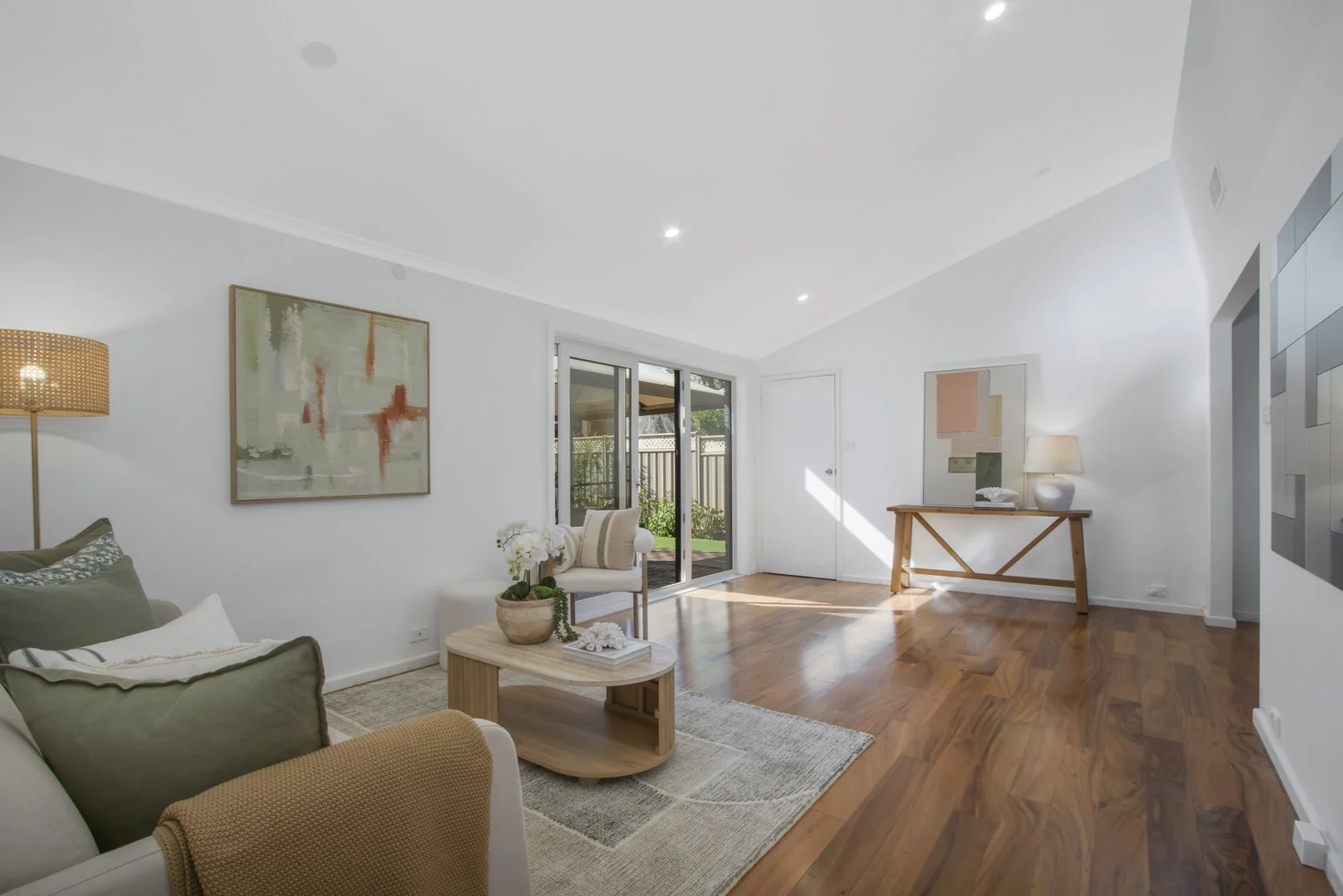 Additional image 13 of 2/5 Fitchett Street, Garran ACT 2605